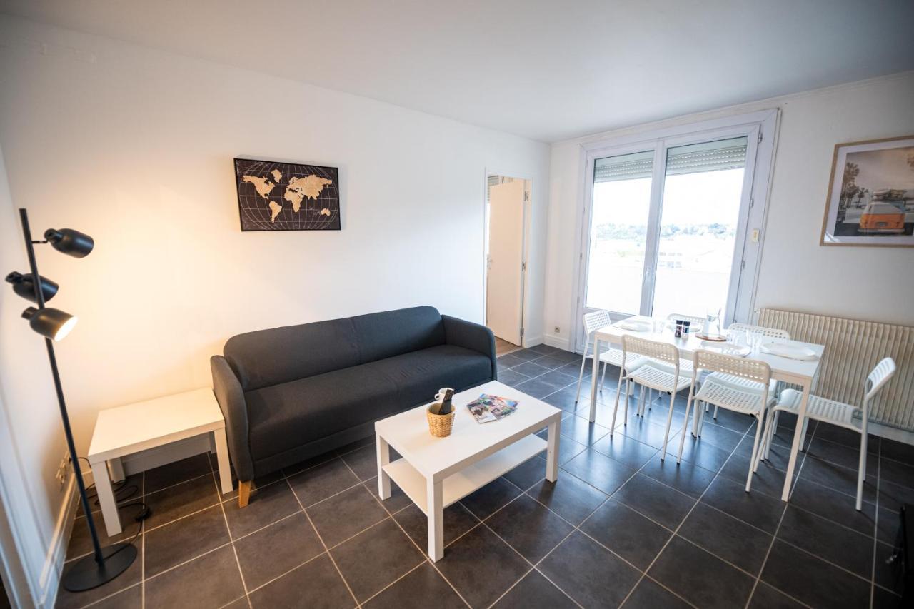 Robespierre - Tout Equipe & Calme - Tv Et Wifi Saint-Etienne (Loire) Exterior foto